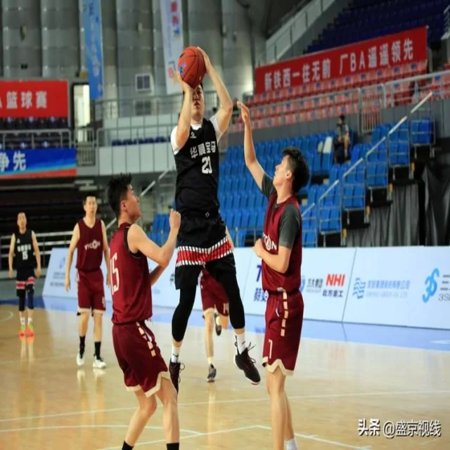 电竞季后赛战术变化与阵容视角深度剖析